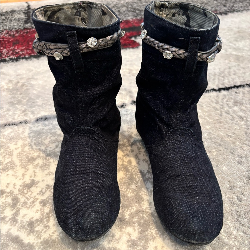 Diesel Denim Ankle Boots with Belt Crystals Strap – Edgy Casual Style size 5.5 - Picture 8 of 16